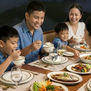 ‘Forest Table’ Tasting Experience (Dinner) & Full Site Admission